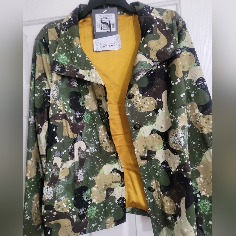 Sassy Jones Camouflage Jacket with Yellow Lining.  Size 2xl